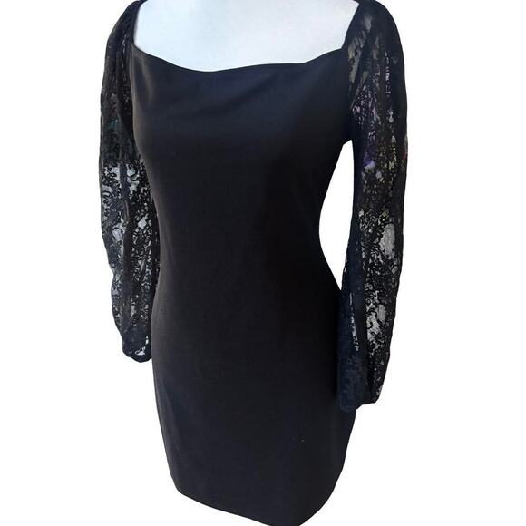 BEBE BLACK LACE SLEEVE MINI SQUARE NECK DRESS SIZE LARGE. - Picture 4 of 9